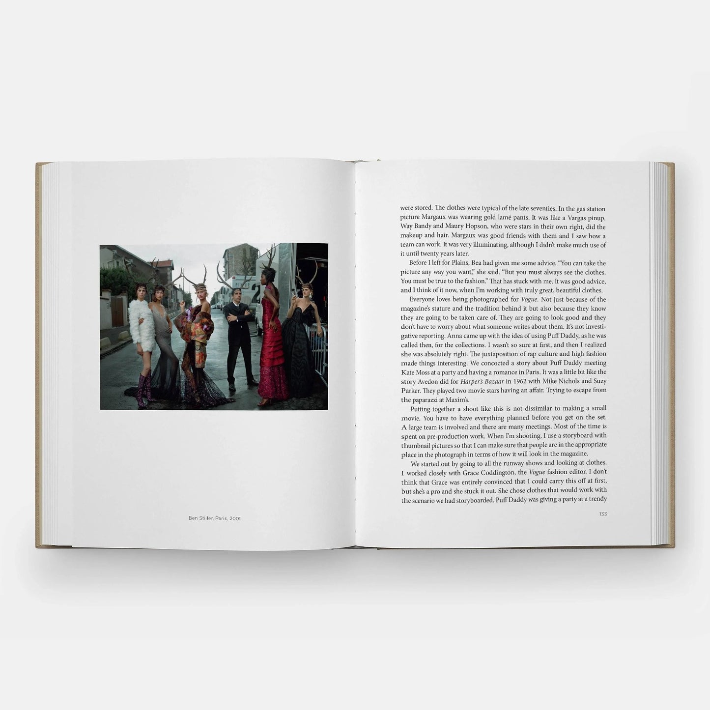 Annie Leibovitz at Work Revised Edition — Hardback
