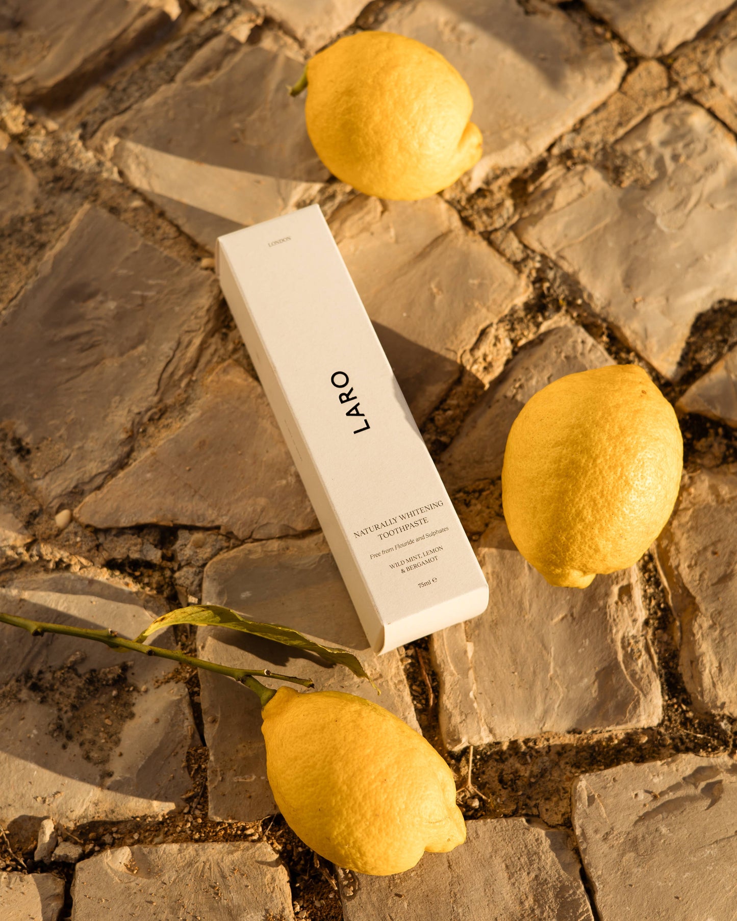 LARO Naturally Whitening Toothpaste